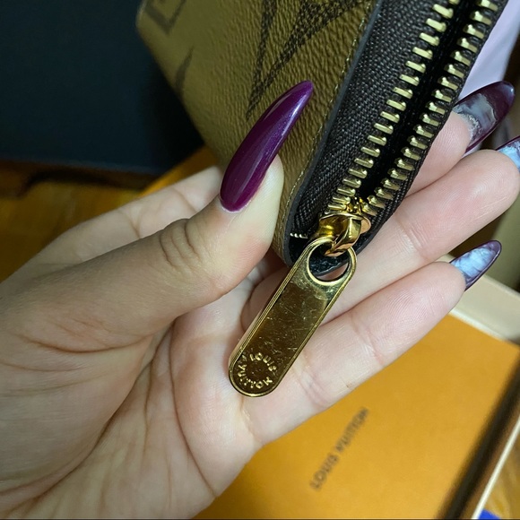 M69353
Louis Vuitton zippy wallet - Picture 5 of 11